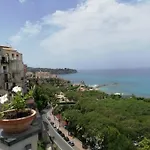 Casa L'orizzonte-tropea Apartment