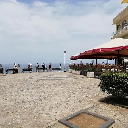 아파트 Casa L'orizzonte-tropea 트로페아