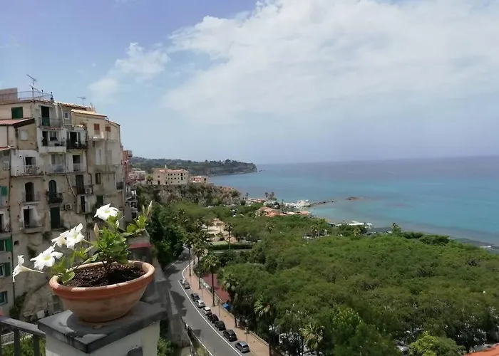 Casa L'orizzonte-tropea A 200 M Dal Mare 公寓